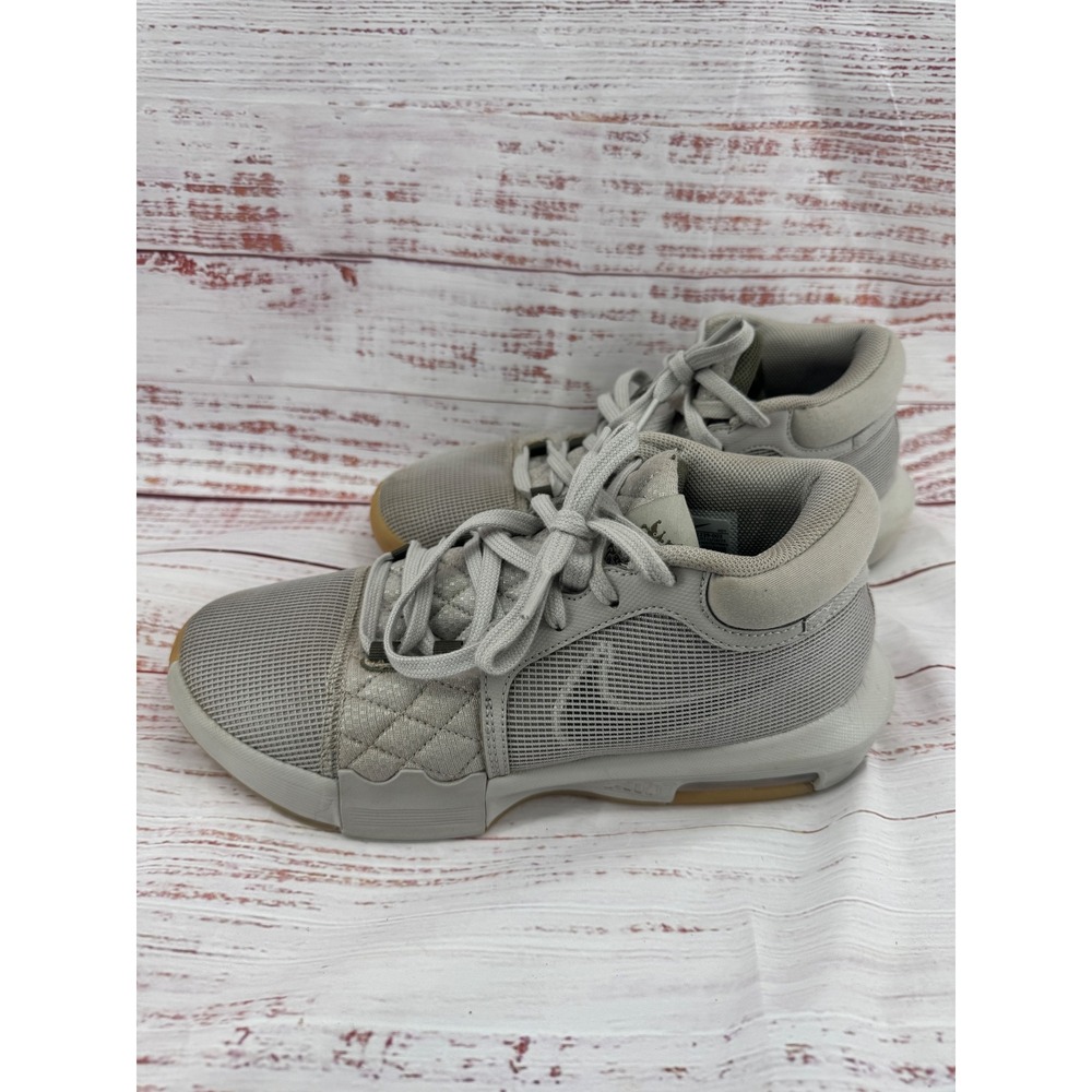 Nike Lebron Witness 8 Basketball Shoes FB2239-003 Gray Gum Mens 8.5